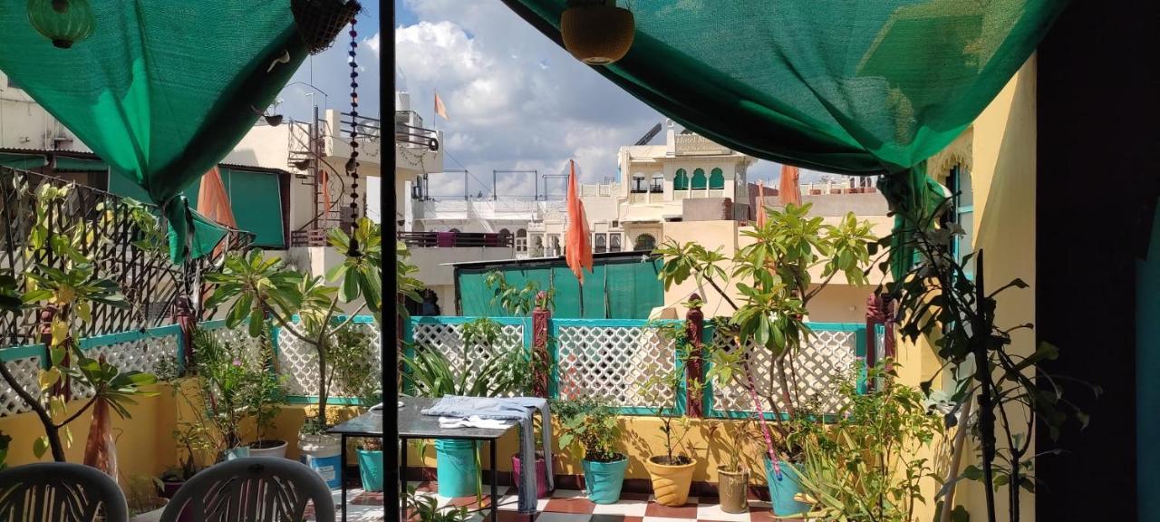 Black Pepper Home Stay Ουνταϊπούρ Εξωτερικό φωτογραφία