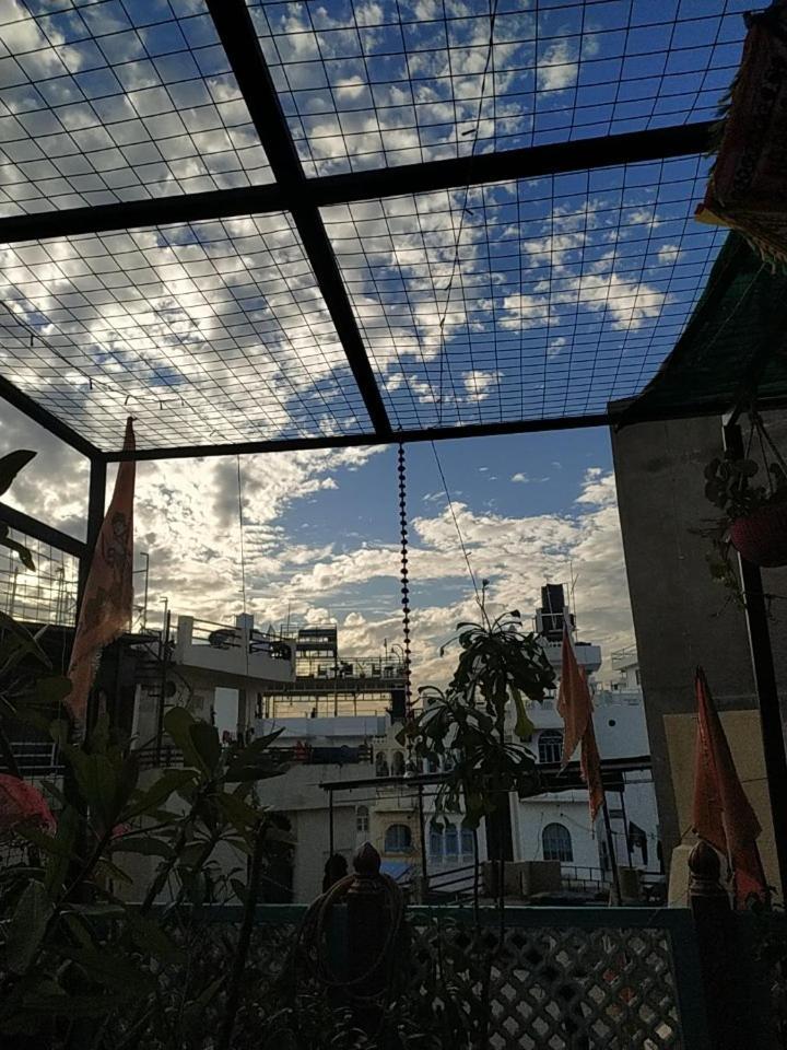 Black Pepper Home Stay Ουνταϊπούρ Εξωτερικό φωτογραφία