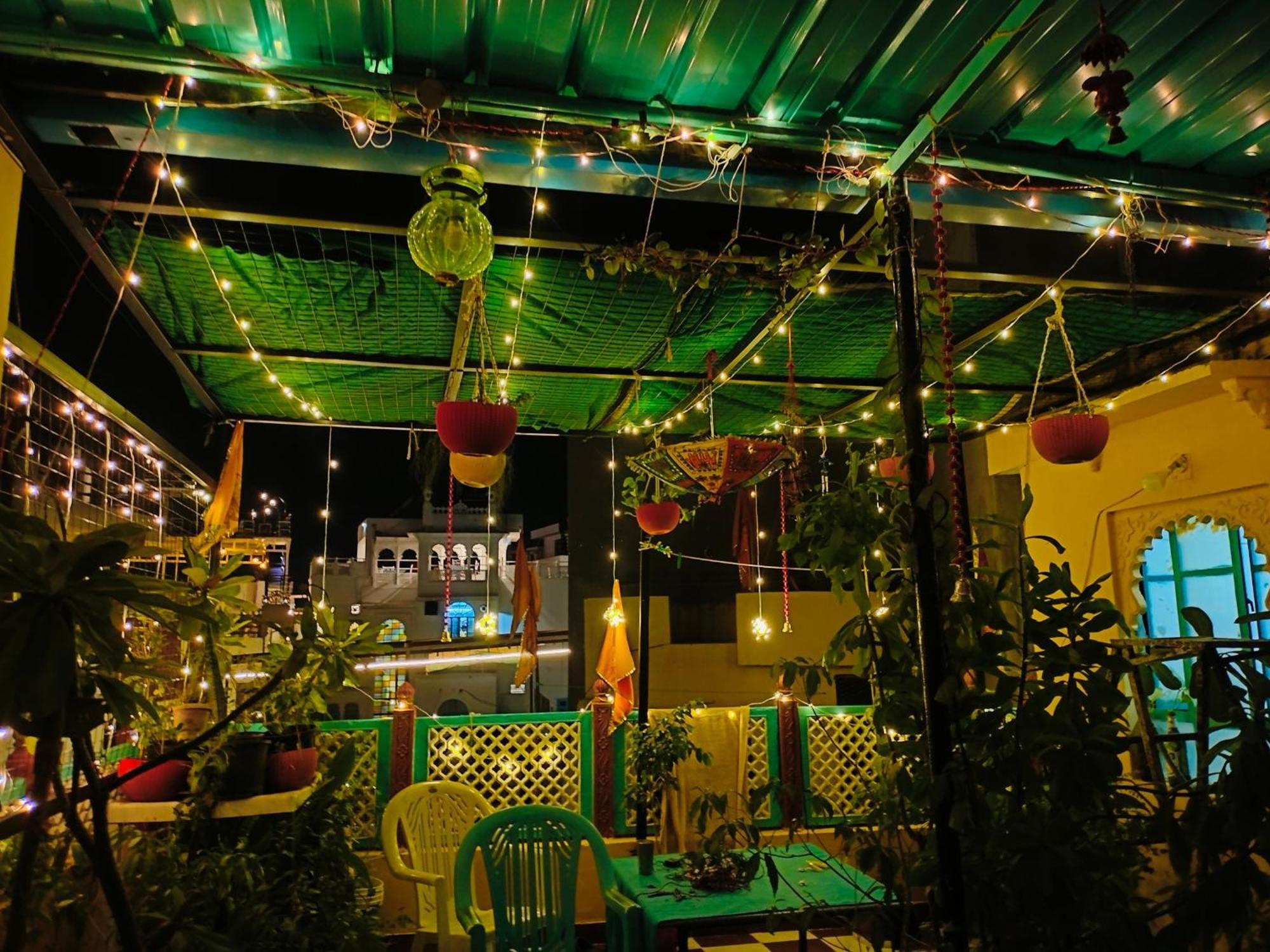 Black Pepper Home Stay Ουνταϊπούρ Εξωτερικό φωτογραφία