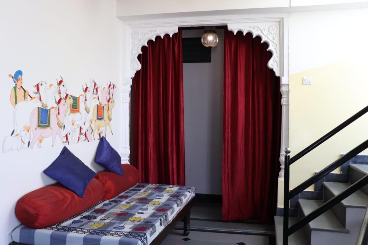 Black Pepper Home Stay Ουνταϊπούρ Εξωτερικό φωτογραφία